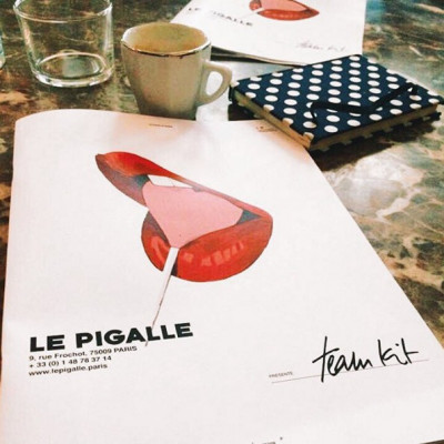 jean-andre-talkie-walkie-le-pigalle